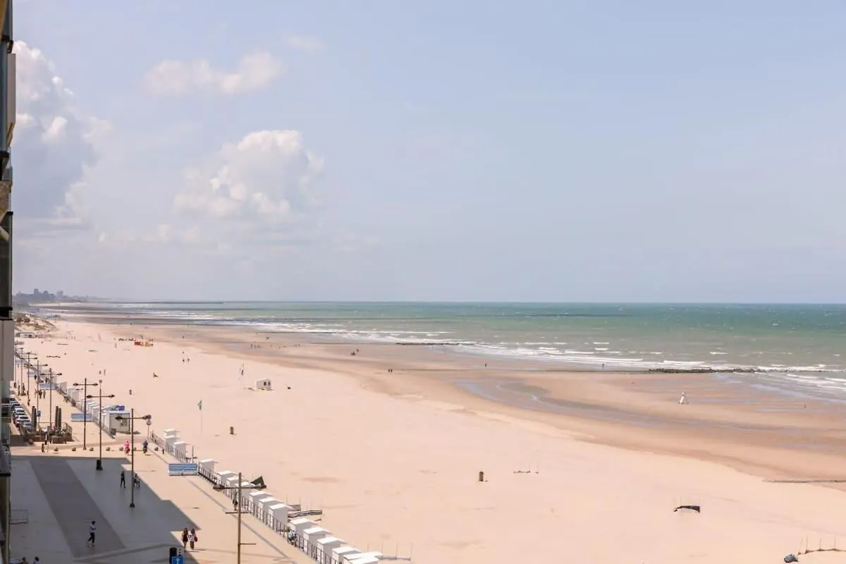 Huswell - Apartment With Stunning Sea View In Middelkerke Belgium